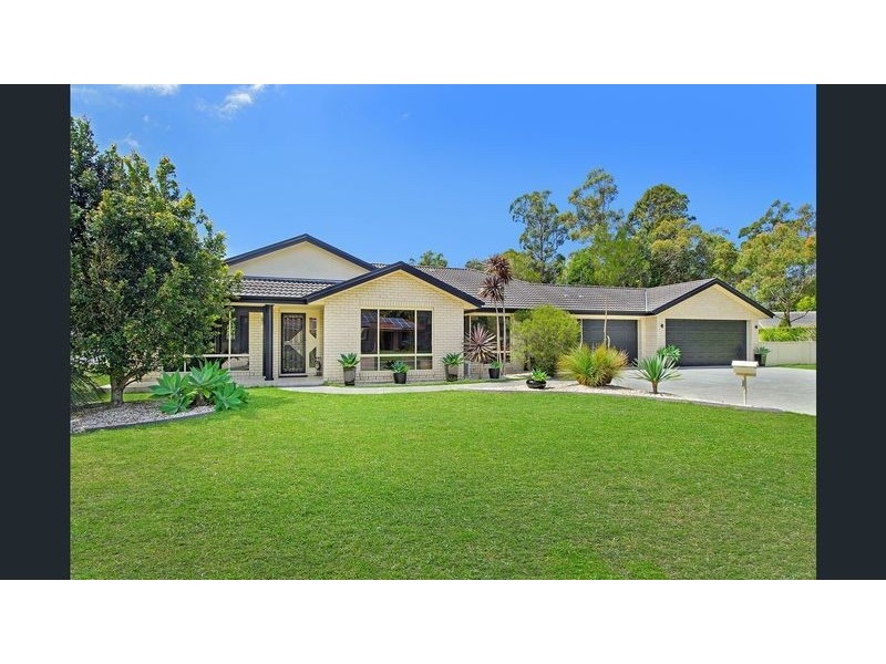 4 Forest Way, Lake Cathie NSW 2445