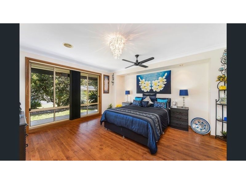 4 Forest Way, Lake Cathie NSW 2445