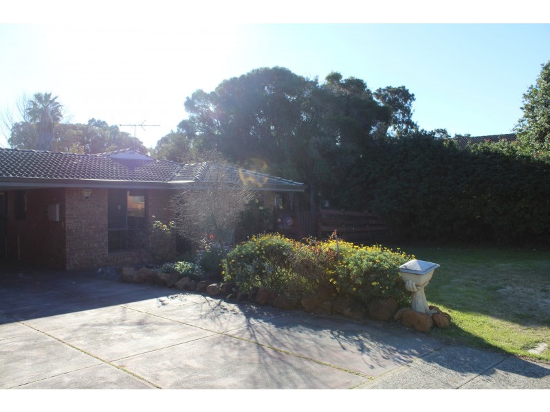 19B Ellerby Street, Glendalough WA 6016