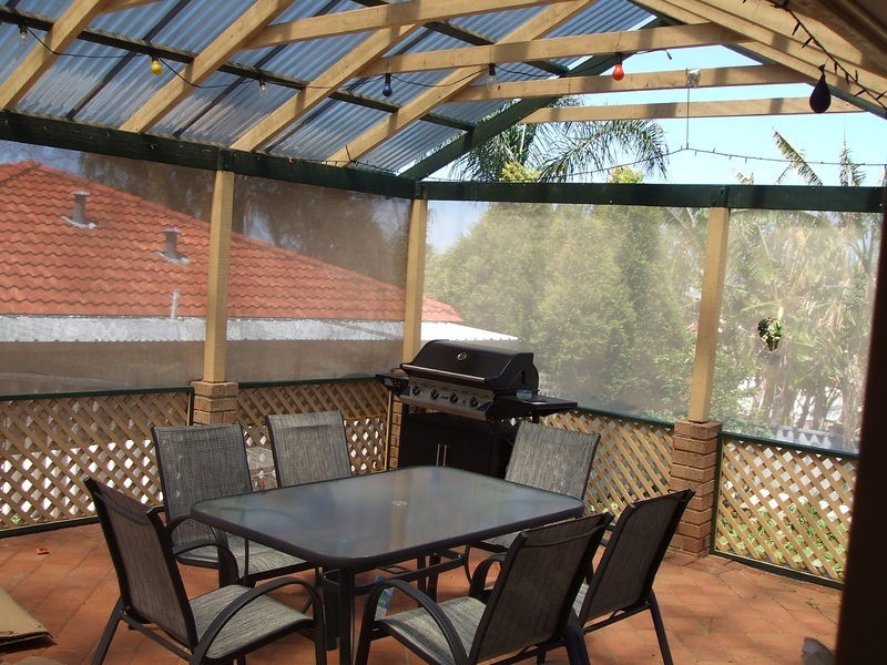 8 Skipper Place, Ballajura WA 6066