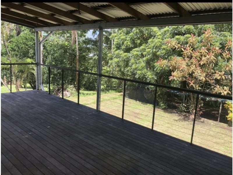 9 Clarke-Kennedy, Tully QLD 4854
