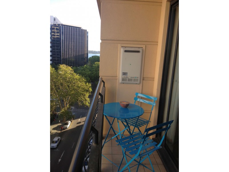 804/9 Victoria Ave, Perth WA 6000