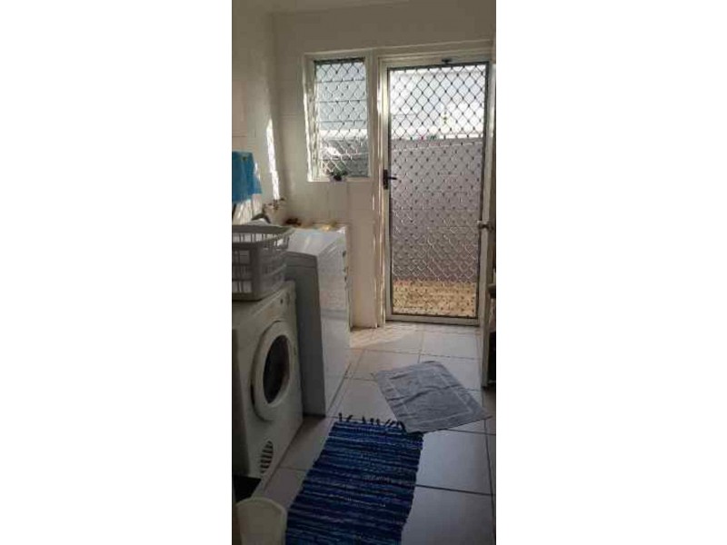 1/15 Carmody St, Hermit Park QLD 4812