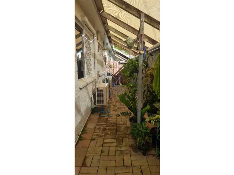 1/15 Carmody St, Hermit Park QLD 4812