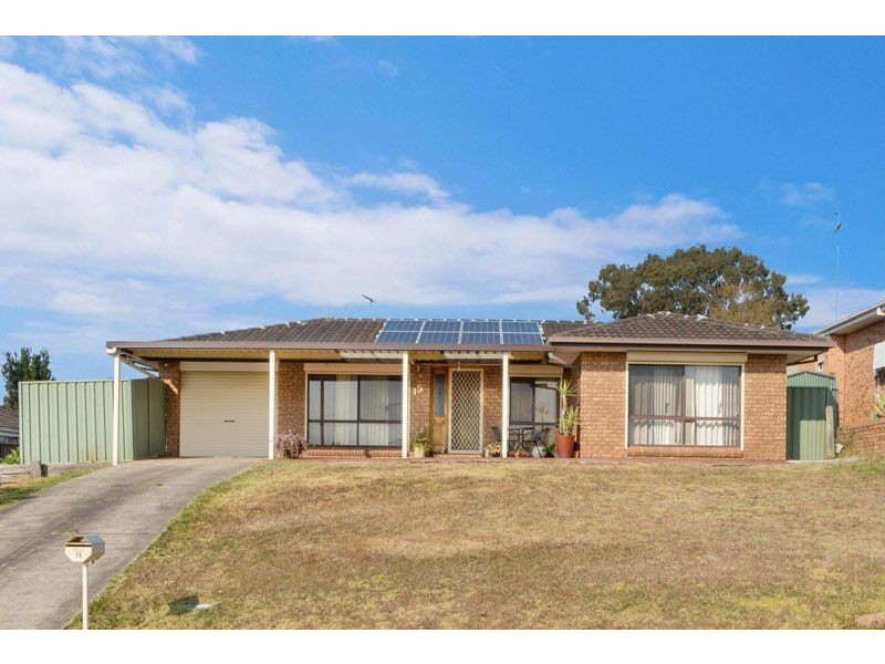 15 Salamander place, Raby NSW 2566