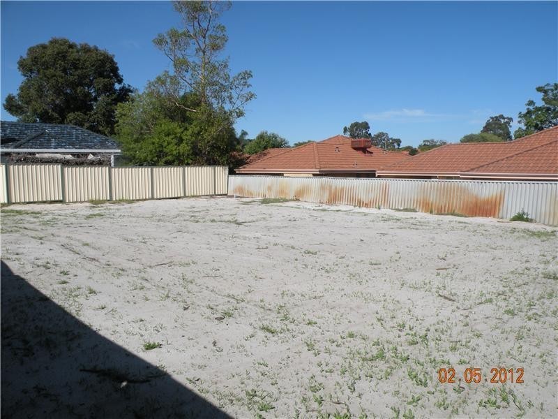 Lot 204, 9  Eureka road, Wilson WA 6107