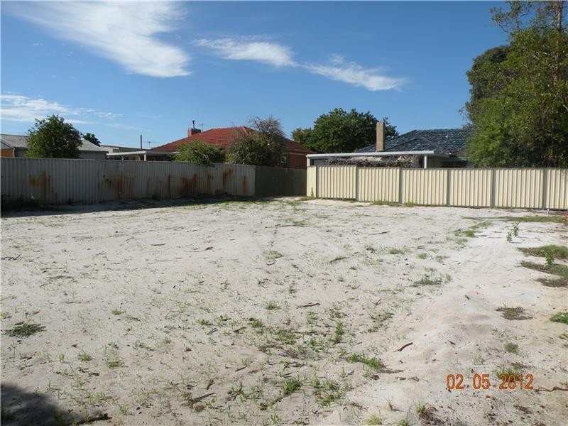 Lot 204, 9  Eureka road, Wilson WA 6107