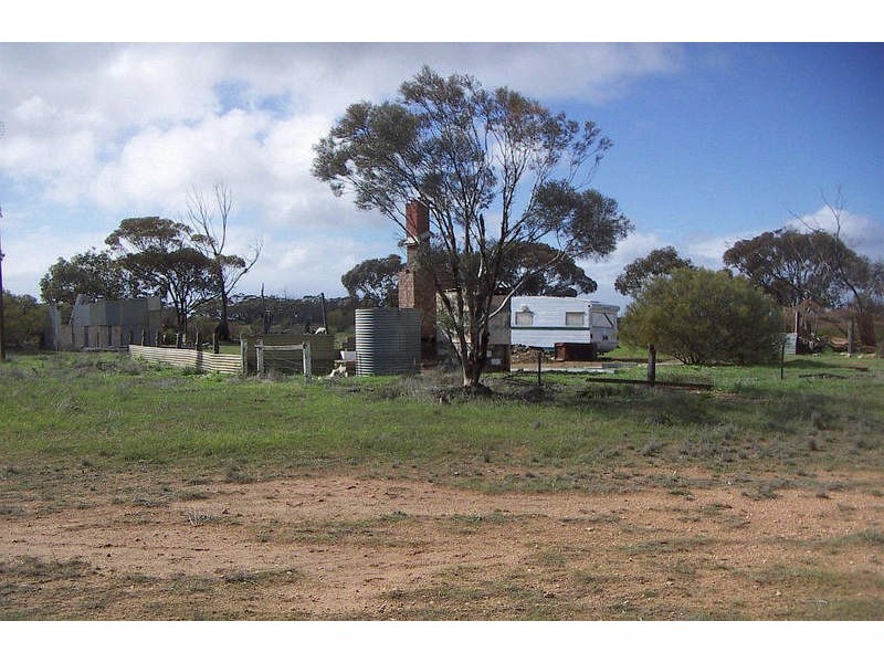 lot 17 and 73 Railway Terrace, Cungena SA 5660