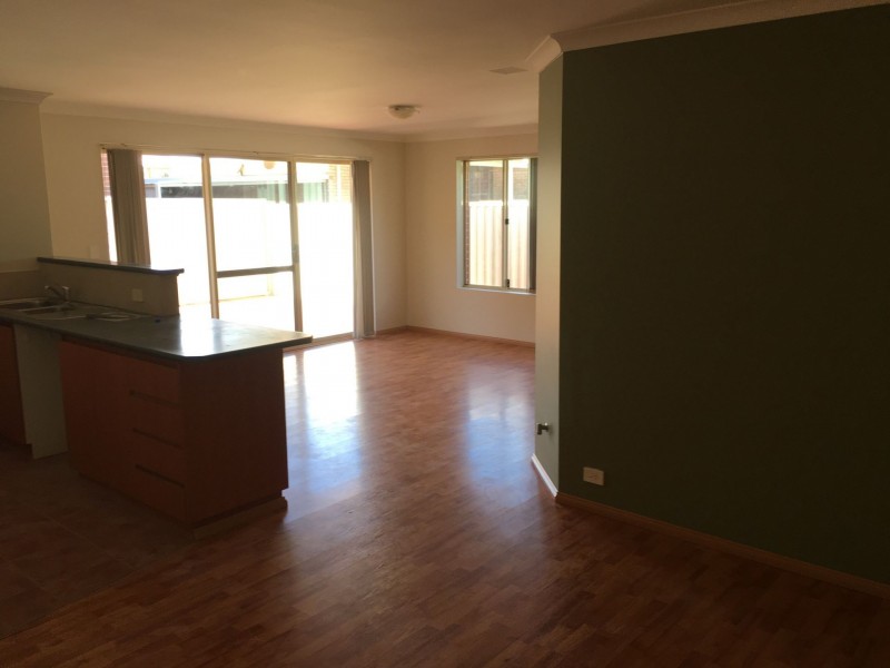 4/44 Wicca St, Rivervale WA 6103