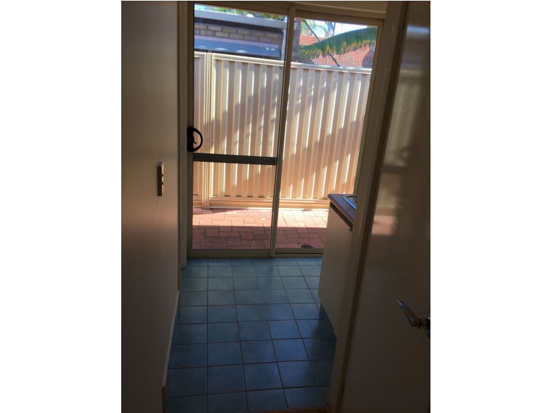 4/44 Wicca St, Rivervale WA 6103