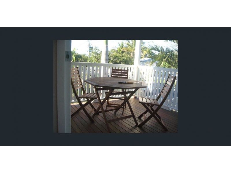 16 Lloyd Street, West Mackay QLD 4740