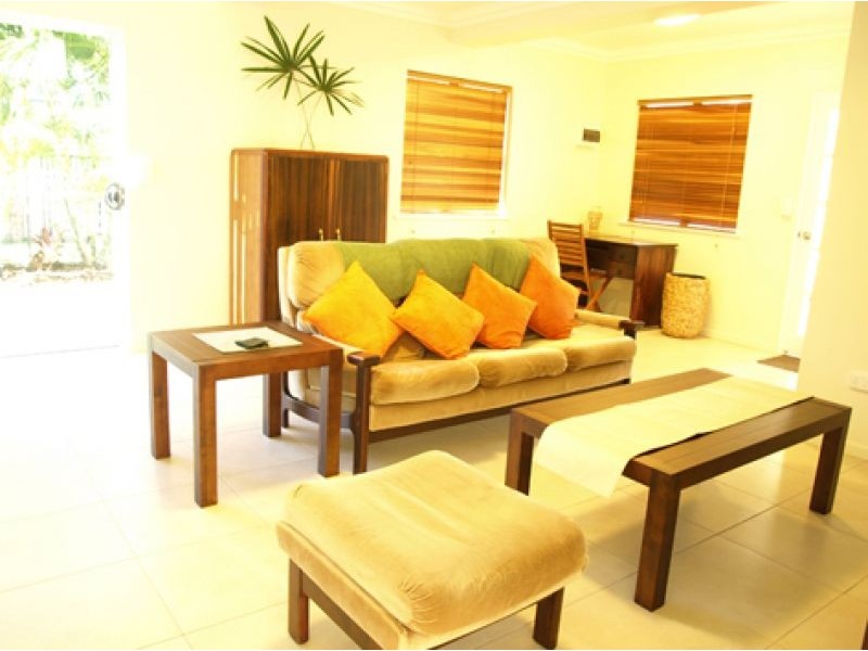 16 Lloyd Street, West Mackay QLD 4740