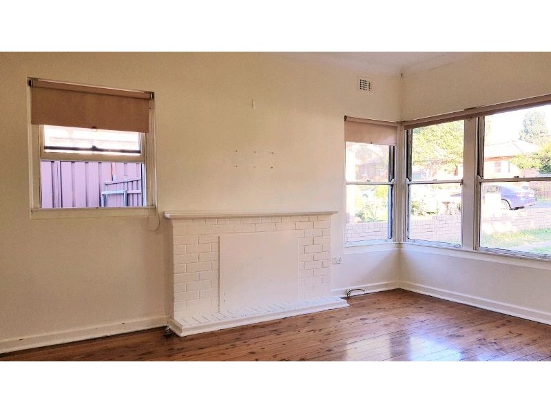 25 methuen parade, Riverwood NSW 2210