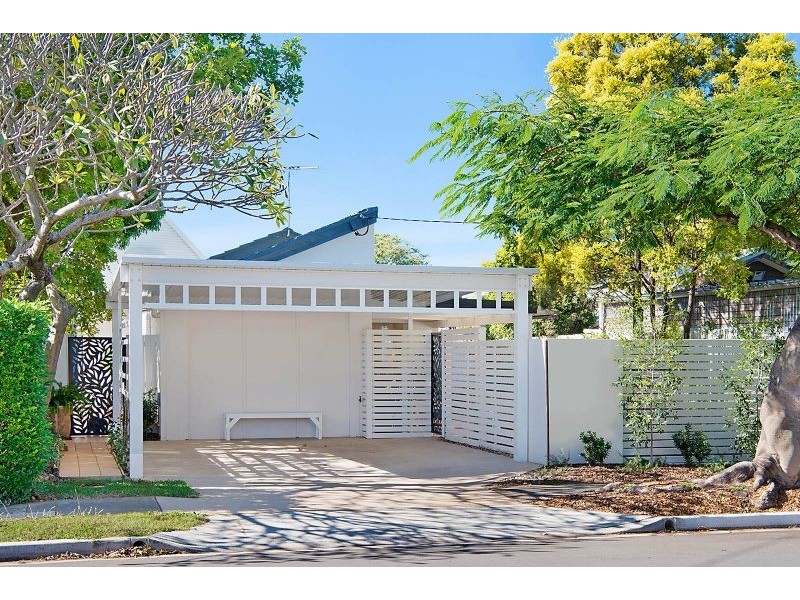 1 Franz Road, Clayfield QLD 4011