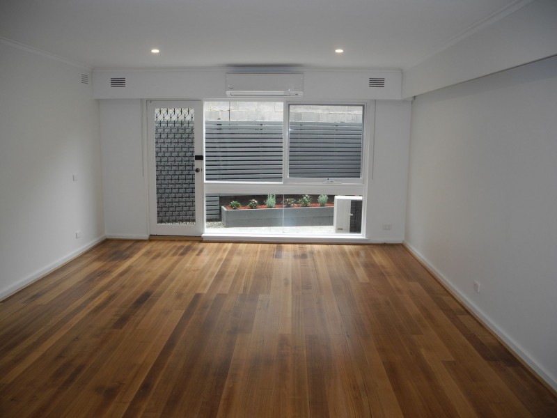 6/2 Fenwick St., Kew VIC 3101