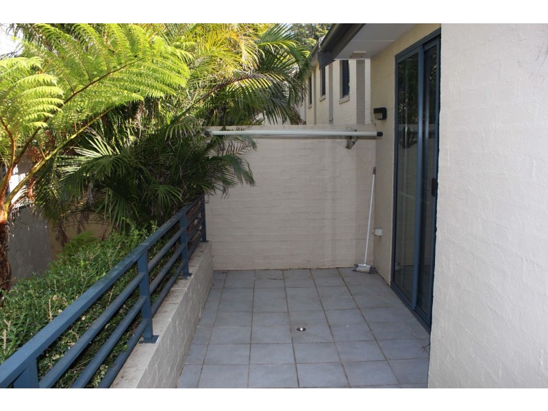 1/2 Armstrong St, Willoughby NSW 2068