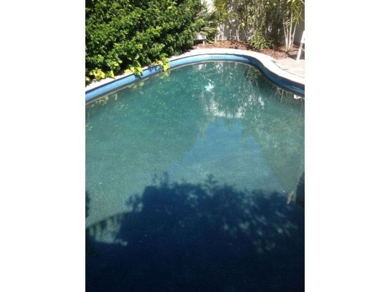 2/11 Woorookool Place, Noosaville QLD 4566