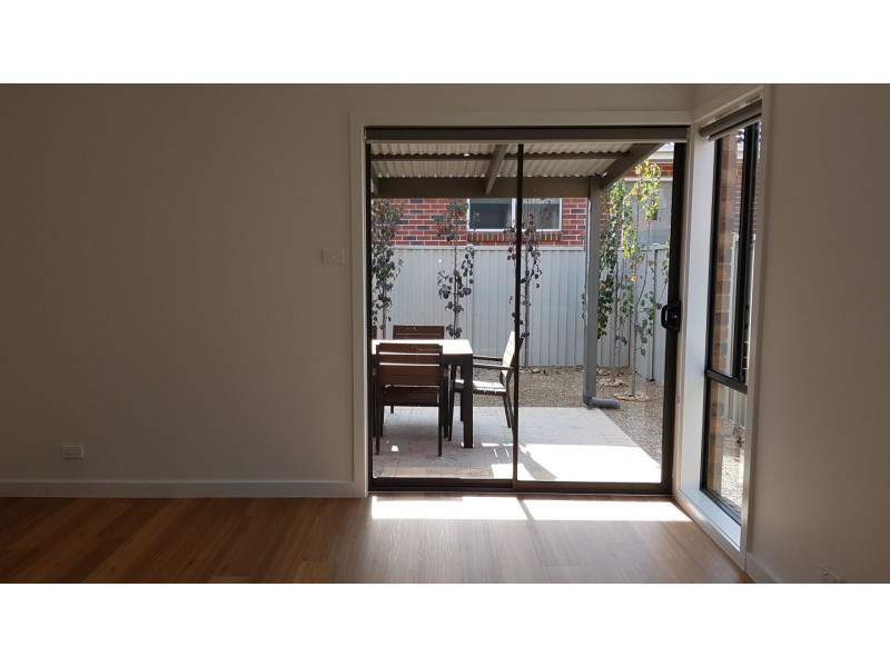 20 Macedon Close, Caroline Springs VIC 3023