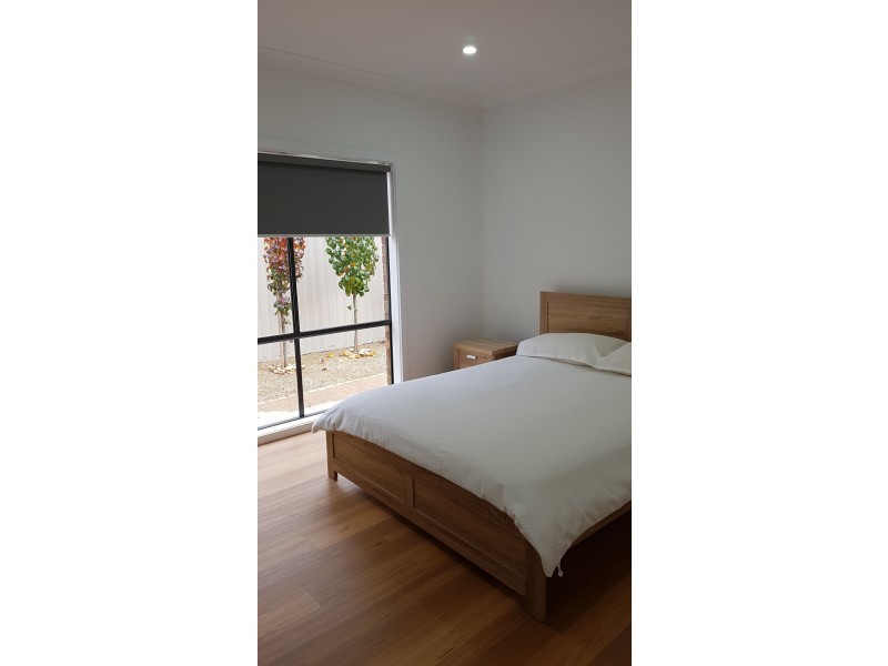 20 Macedon Close, Caroline Springs VIC 3023