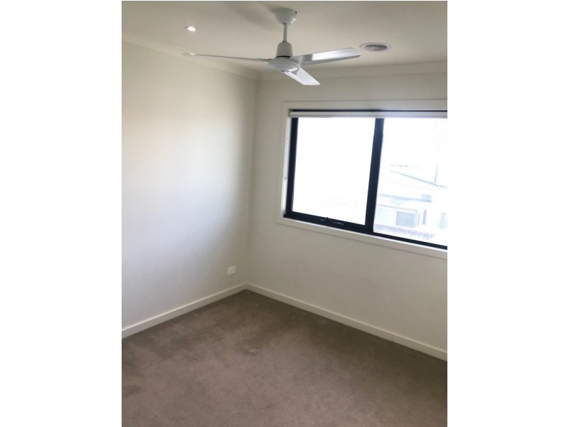 34 Llano Circuit, Berwick VIC 3806