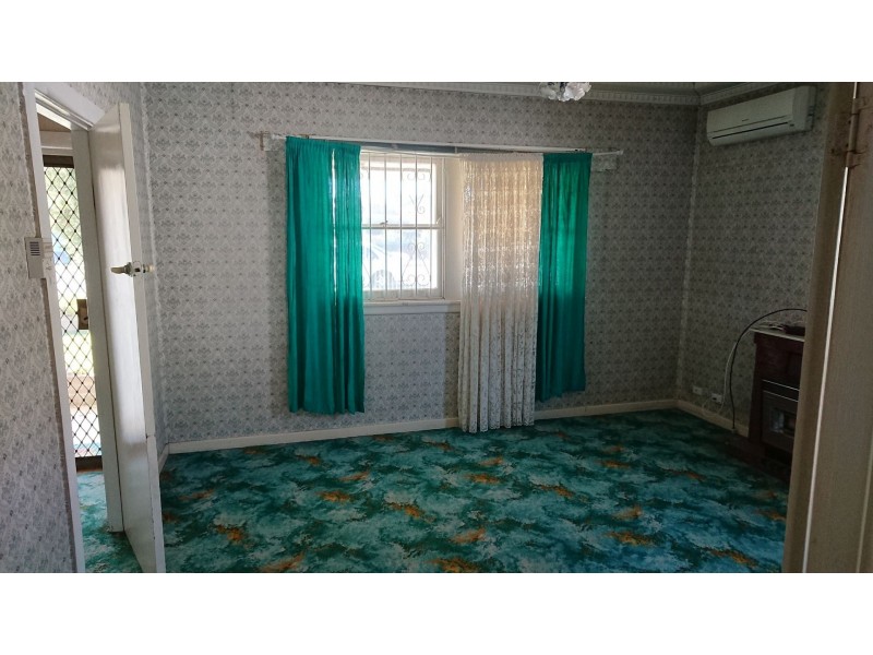 19 Normanby Street, Fairfield East NSW 2165