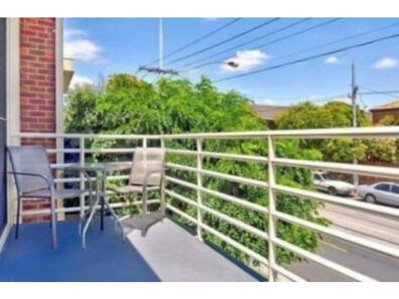 4/118 Melville road, Brunswick West VIC 3055