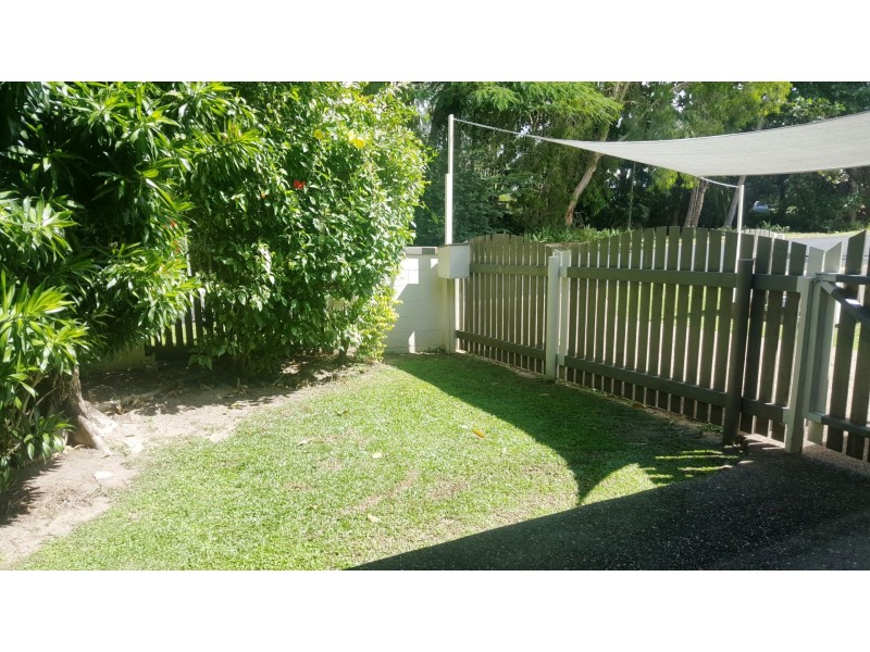 3/16 Deauville cl, Yorkeys Knob QLD 4878