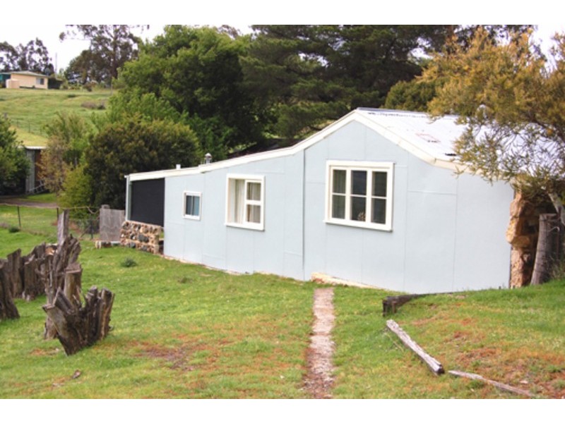 7 Rodd Street, Carcoar NSW 2791