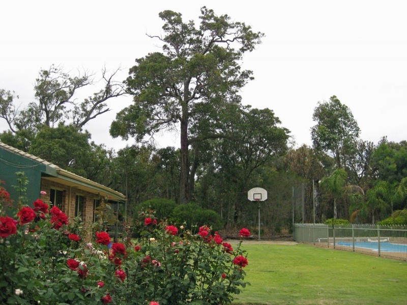 21 Australind Road, Australind WA 6233