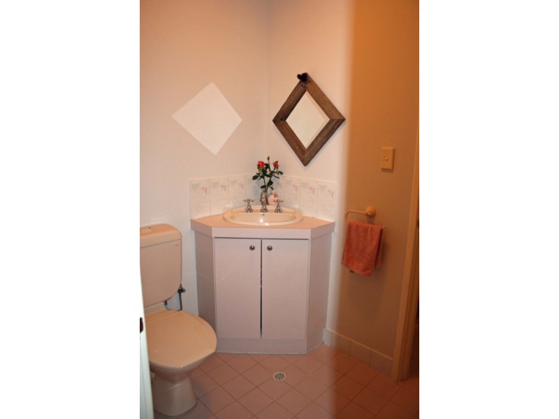 21 Australind Road, Australind WA 6233