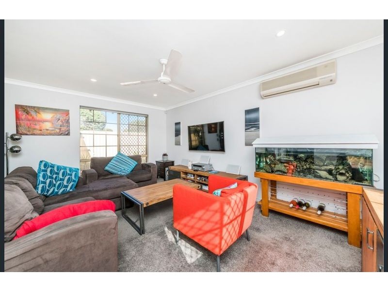 1/12 Gwenyfred Road, Kensington WA 6151