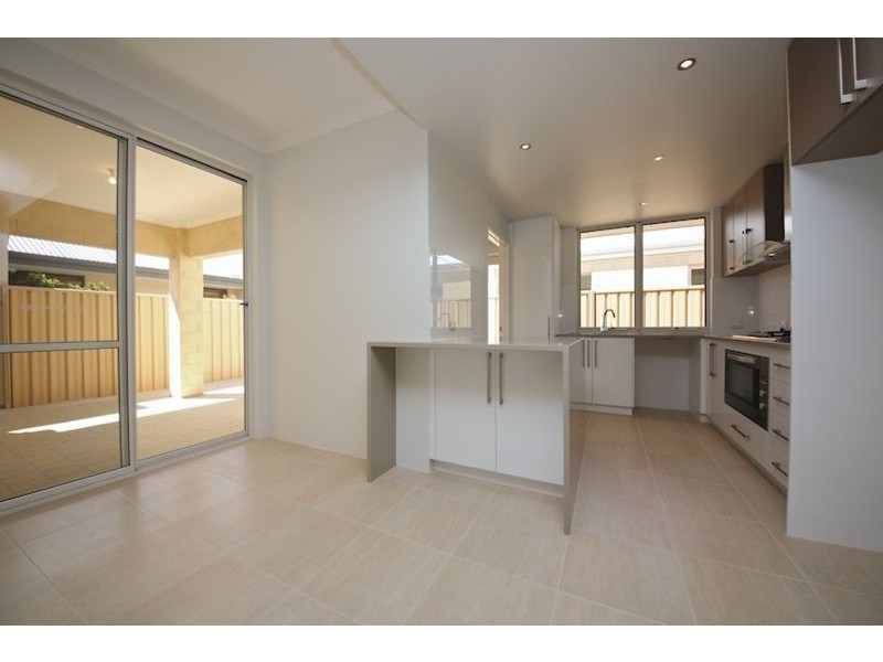 52 Sirius Ramble, Quinns Rocks WA 6030