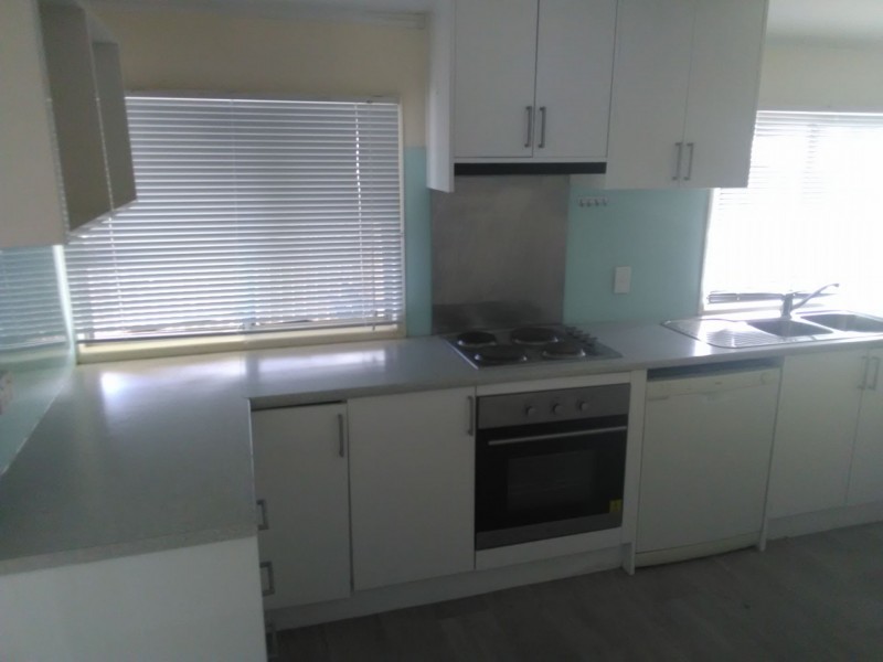 3A Edward St, One Mile QLD 4305