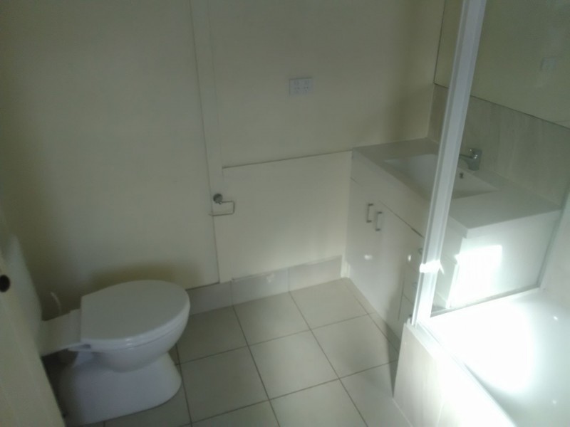 3A Edward St, One Mile QLD 4305