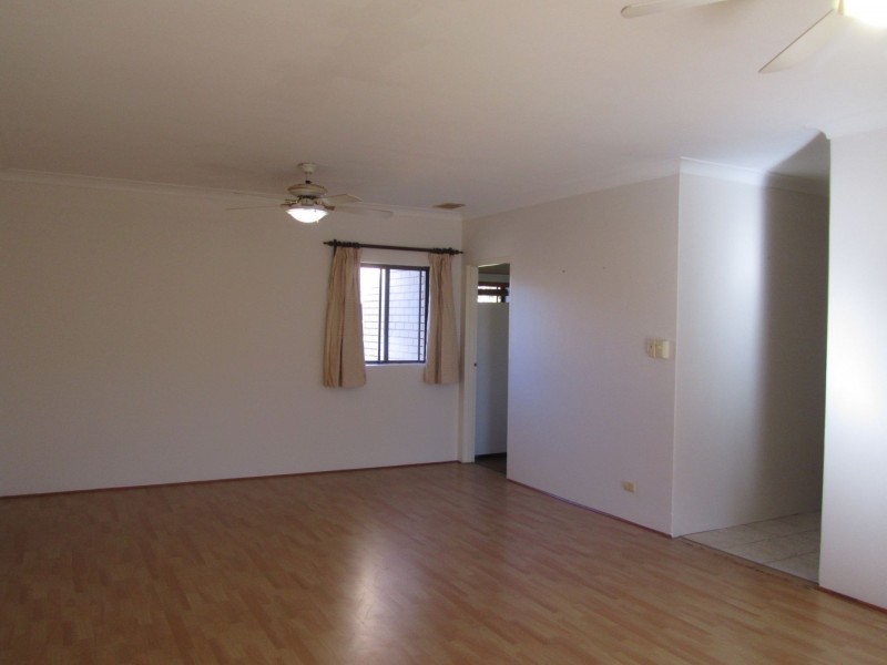 15/54 Pollard Street, Glendalough WA 6016