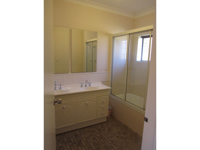 15/54 Pollard Street, Glendalough WA 6016