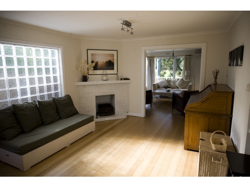 6 Bell Street, New Town TAS 7008