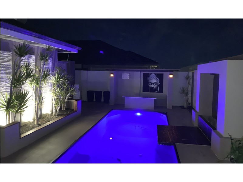 15 Warrior pass, Madora Bay WA 6210
