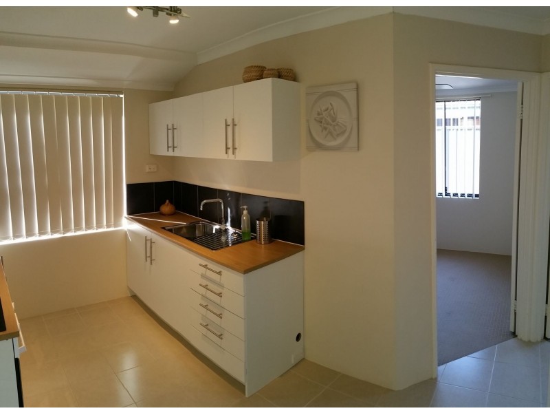 Wattle Grove WA 6107