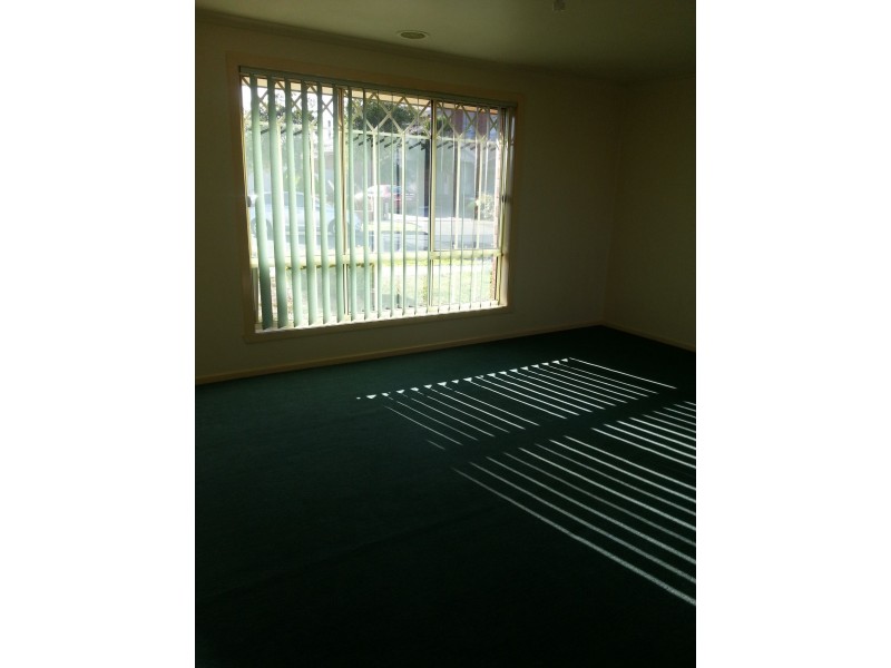 1/6 Portsmouth Place, Epping VIC 3076