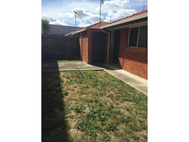 1/6 Portsmouth Place, Epping VIC 3076