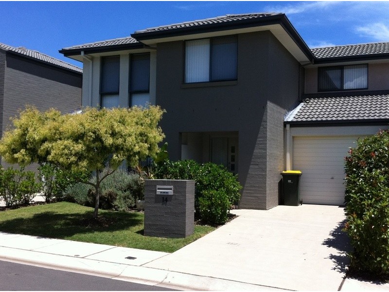 14 Greenwood Close, Hammondville NSW 2170