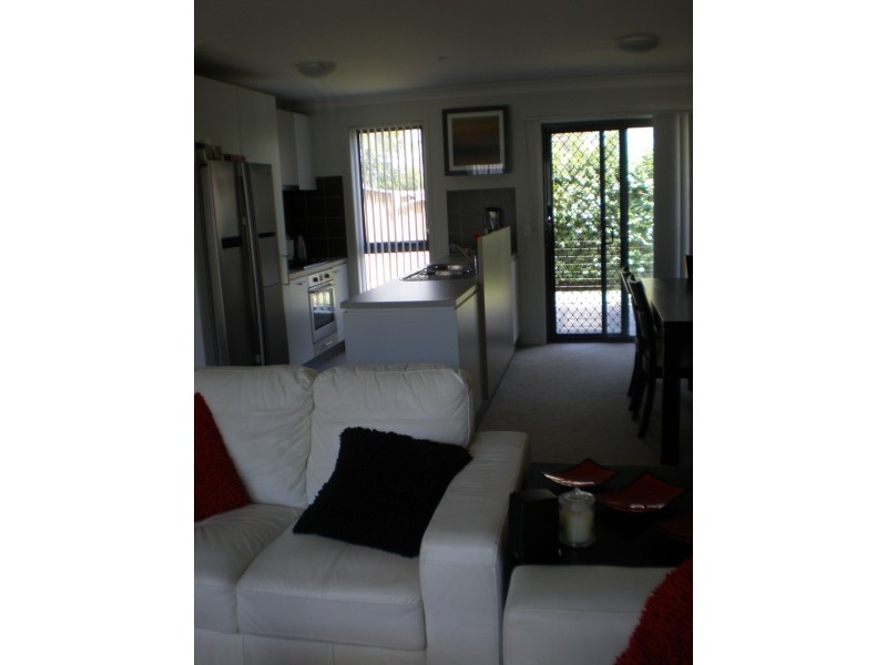 14 Greenwood Close, Hammondville NSW 2170