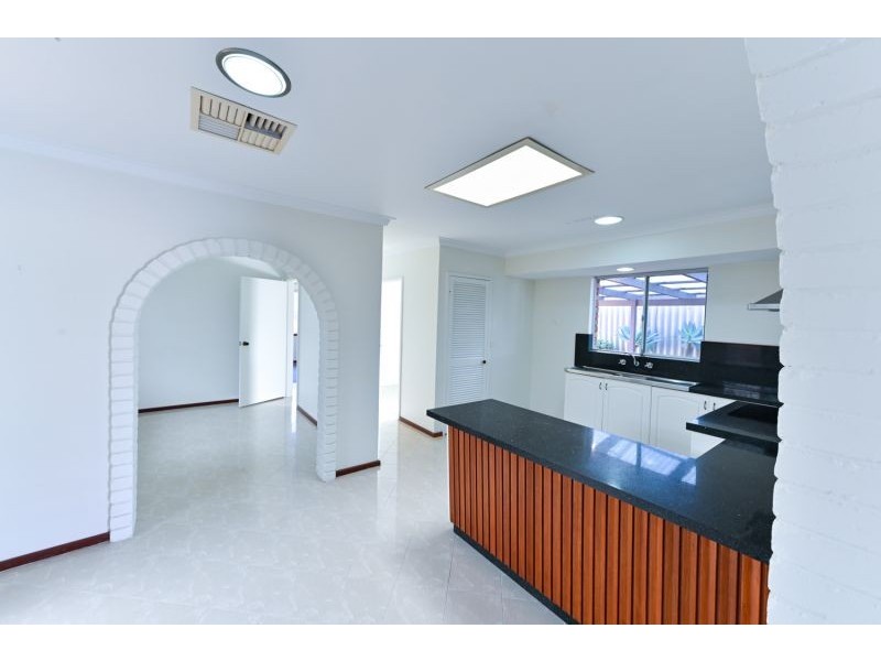 5B Gemmel Way, Hillarys WA 6025