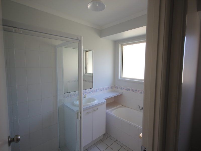 54 Lake Entrance Boulevard, Noosaville QLD 4566