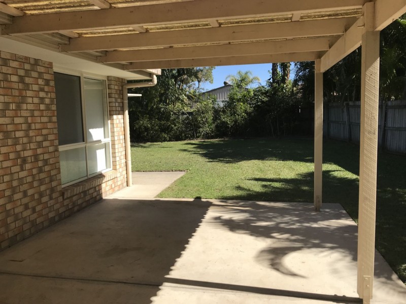 54 Lake Entrance Boulevard, Noosaville QLD 4566