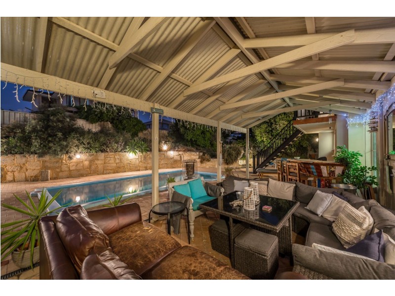 126 Oceanside Promenade, Mullaloo WA 6027