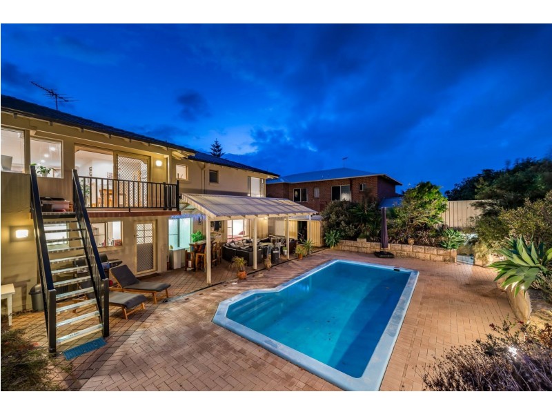 126 Oceanside Promenade, Mullaloo WA 6027