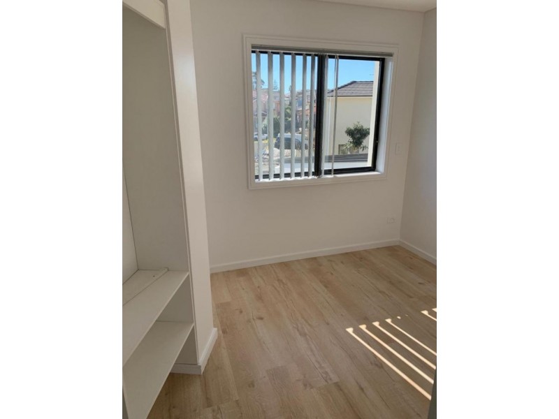 Green Valley NSW 2168