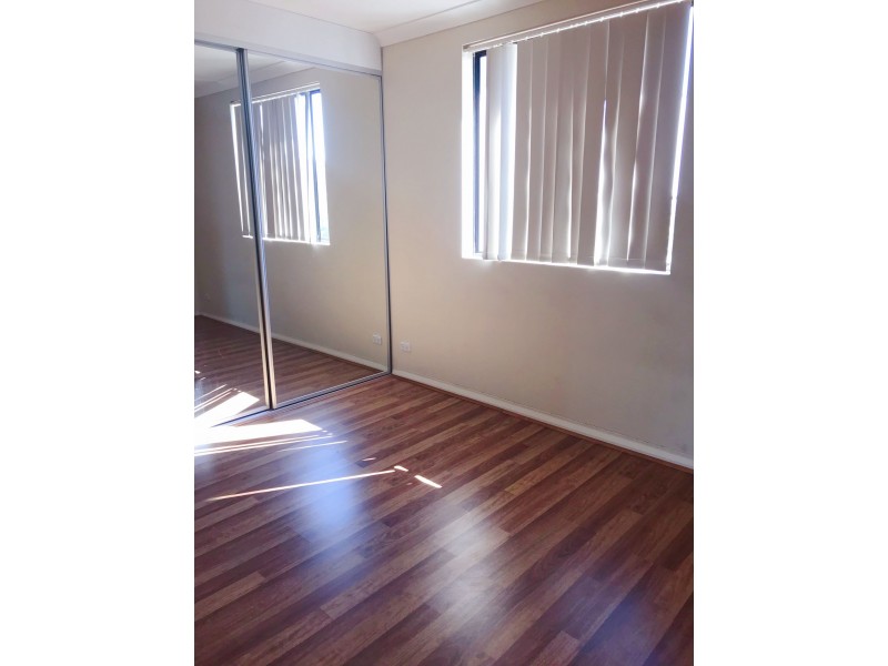 7/9-13 Balmoral road, Northmead NSW 2152